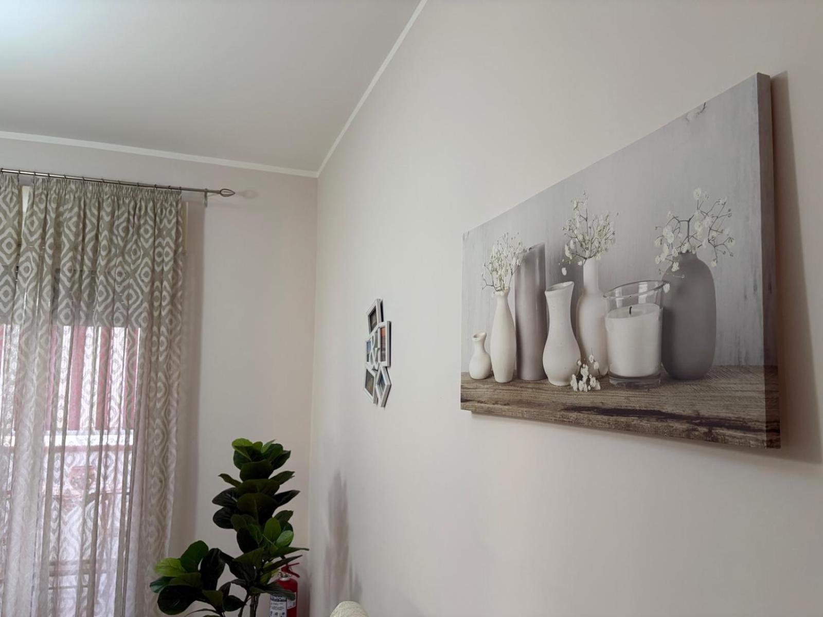 Apartamento La Casa Di Zia Nini Villaggio Pirandello Exterior foto