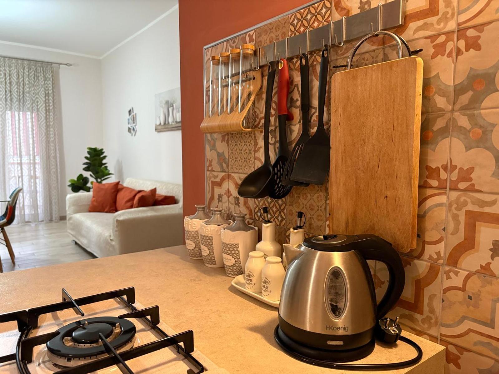 Apartamento La Casa Di Zia Nini Villaggio Pirandello Exterior foto